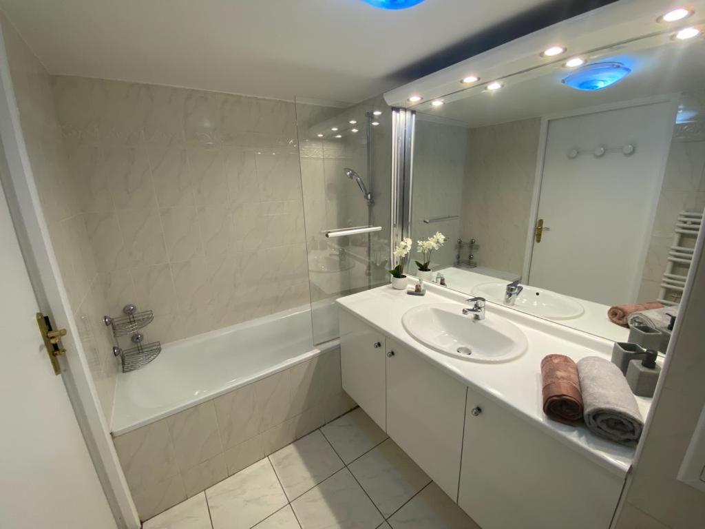 Magnifique Duplex 45 M2 Aux Portes De Paris Metro Barbara A 30Mn Expo Porte De Versailles Montrouge Buitenkant foto